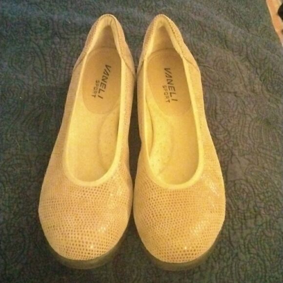 Vaneli Sport   - Picture 1 of 6